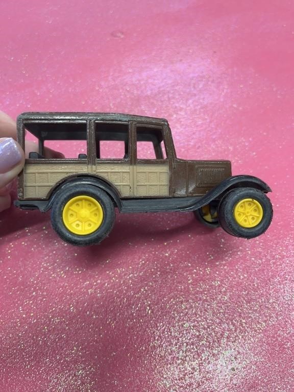 Ford Model a woody tootsie toy