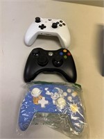 Xbox various controllers