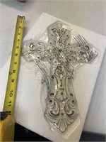 Metal decorative cross distressed style