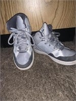 Boys size 11 Nike Force shoes