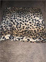 Queen size blanket
