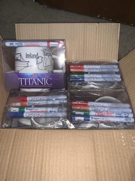 New Titanic route coloring mugs and markers kits