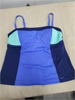 Nike bathing suit top size XL