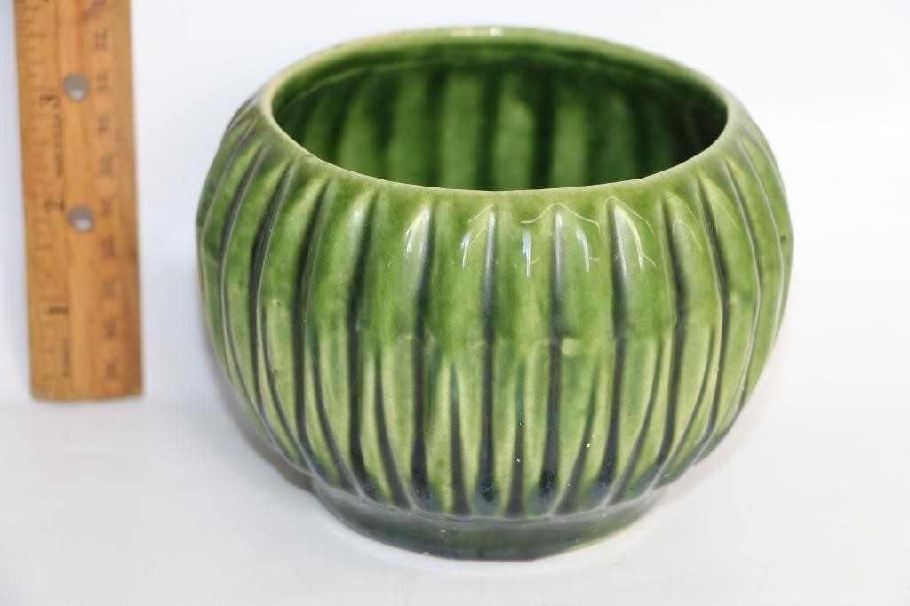USA Pottery Green Planter
