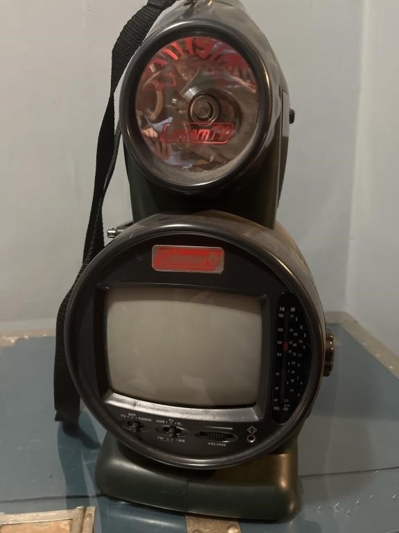 Coleman tv, lantern, radio multi tool