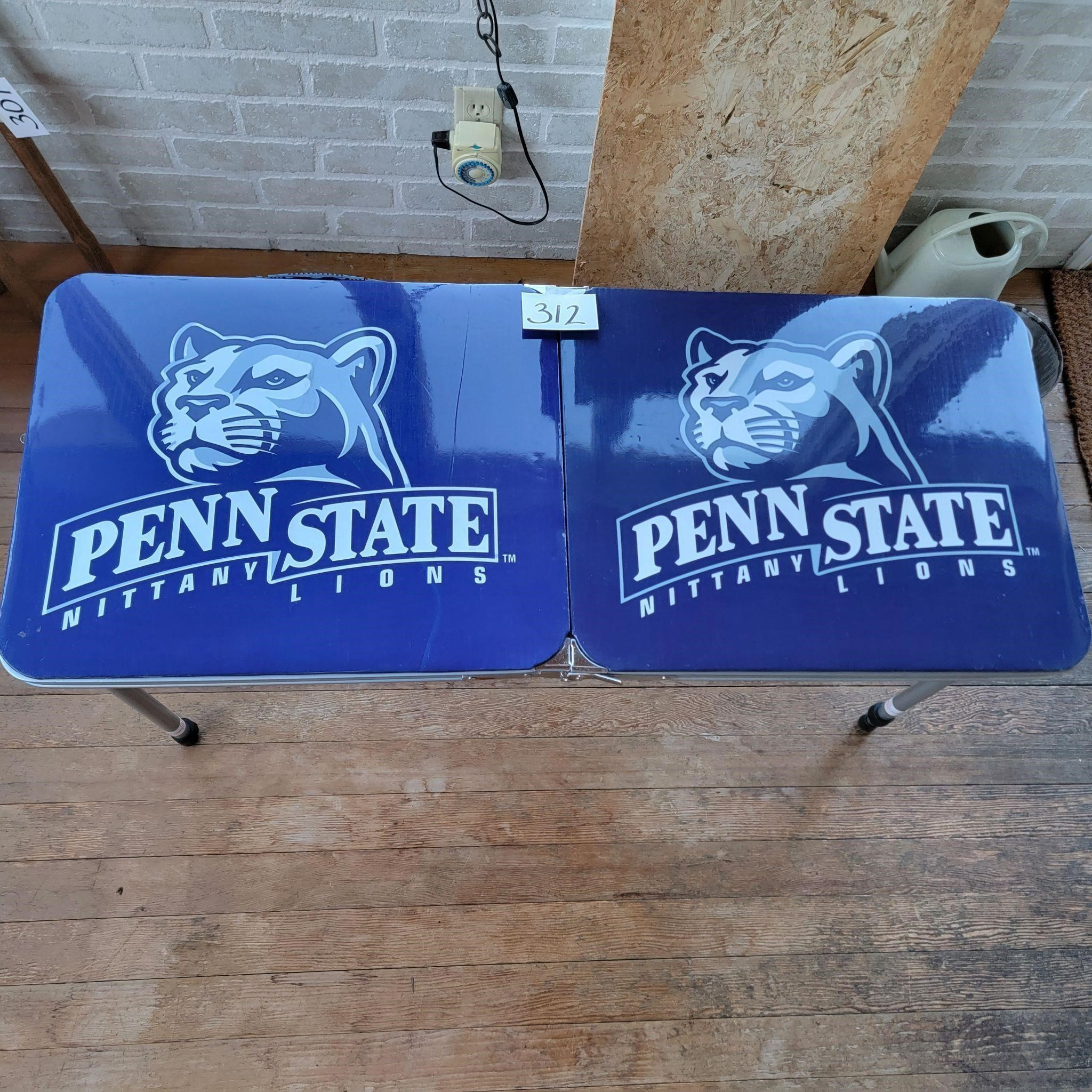 Fold Up Penn State Table