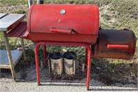 RED BBQ CHARCOAL SMOKER BY CHARGRILLER 60"