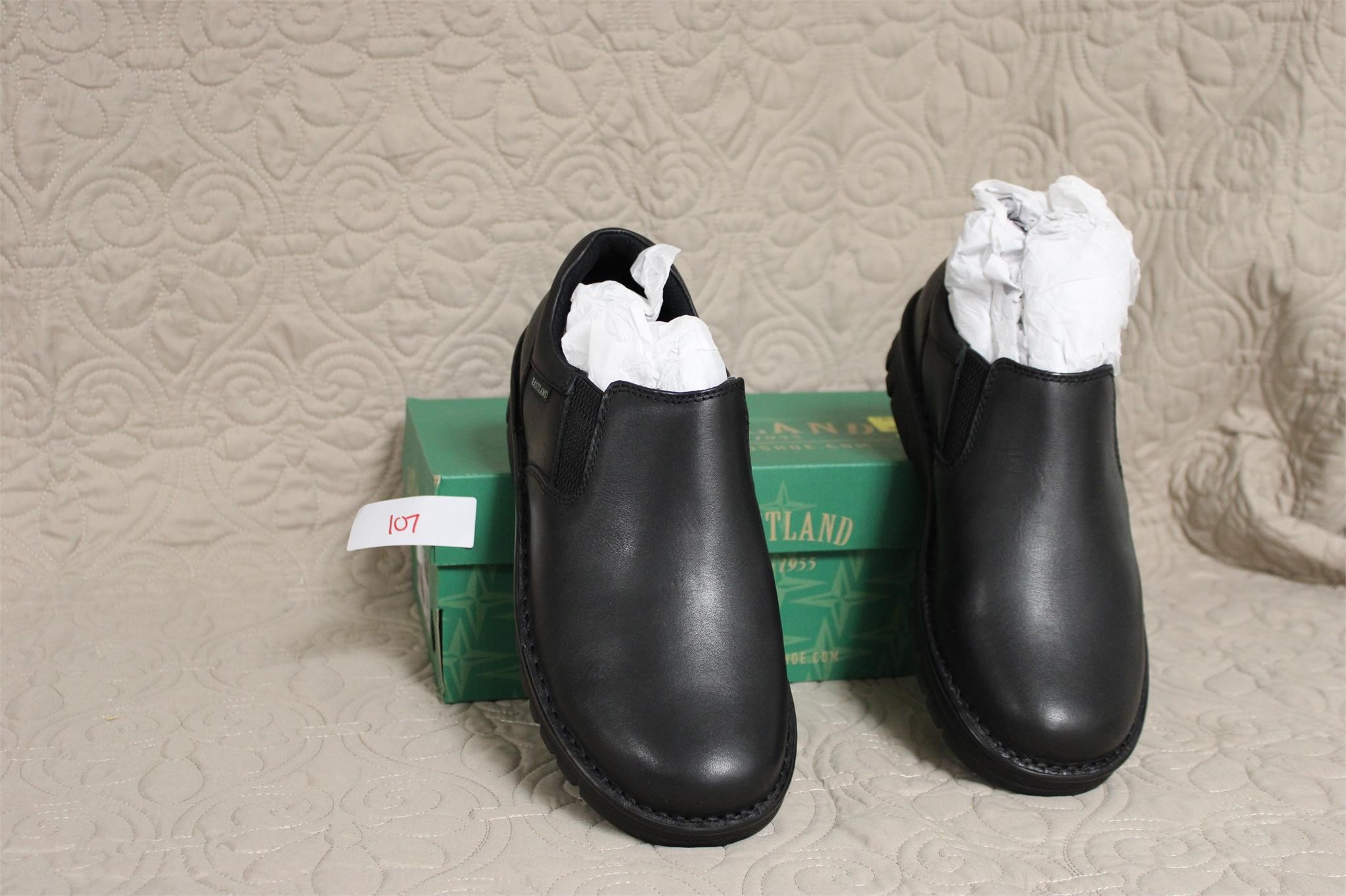 Eastland Men's Size 10.5 Wide Shoe