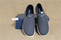 Huk Men's Size 14 Shoes