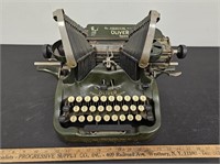 The Oliver Typewriter No. 9- Untested