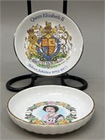 2 Small Queen Elizabeth II Bowls, Coalport,