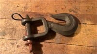 Clevis with hook