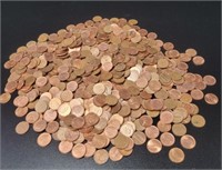 Vintage Tin of Pennies (1 Cent Copper Coins)