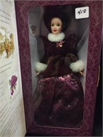 Barbie Hallmark Holiday Traditions 17094, 1996