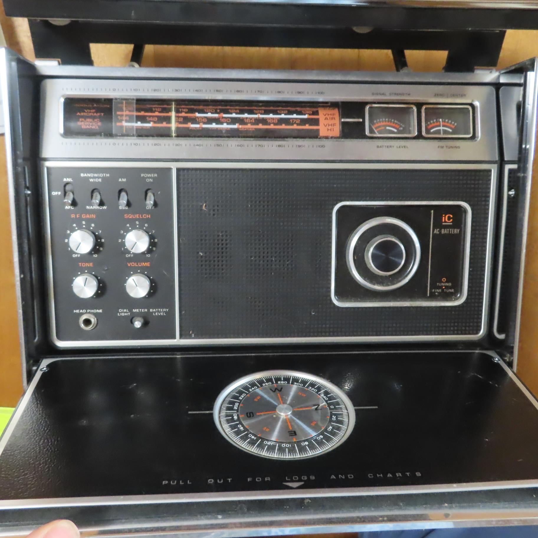 Vintage Zenith Trans-Oceanic Radio, Untested