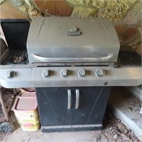 Commercial Series Charbroil Gas Grill with tank