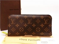 Louis Vuitton Long Zipper Wallet