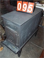 Ardenne cast iron wood stove