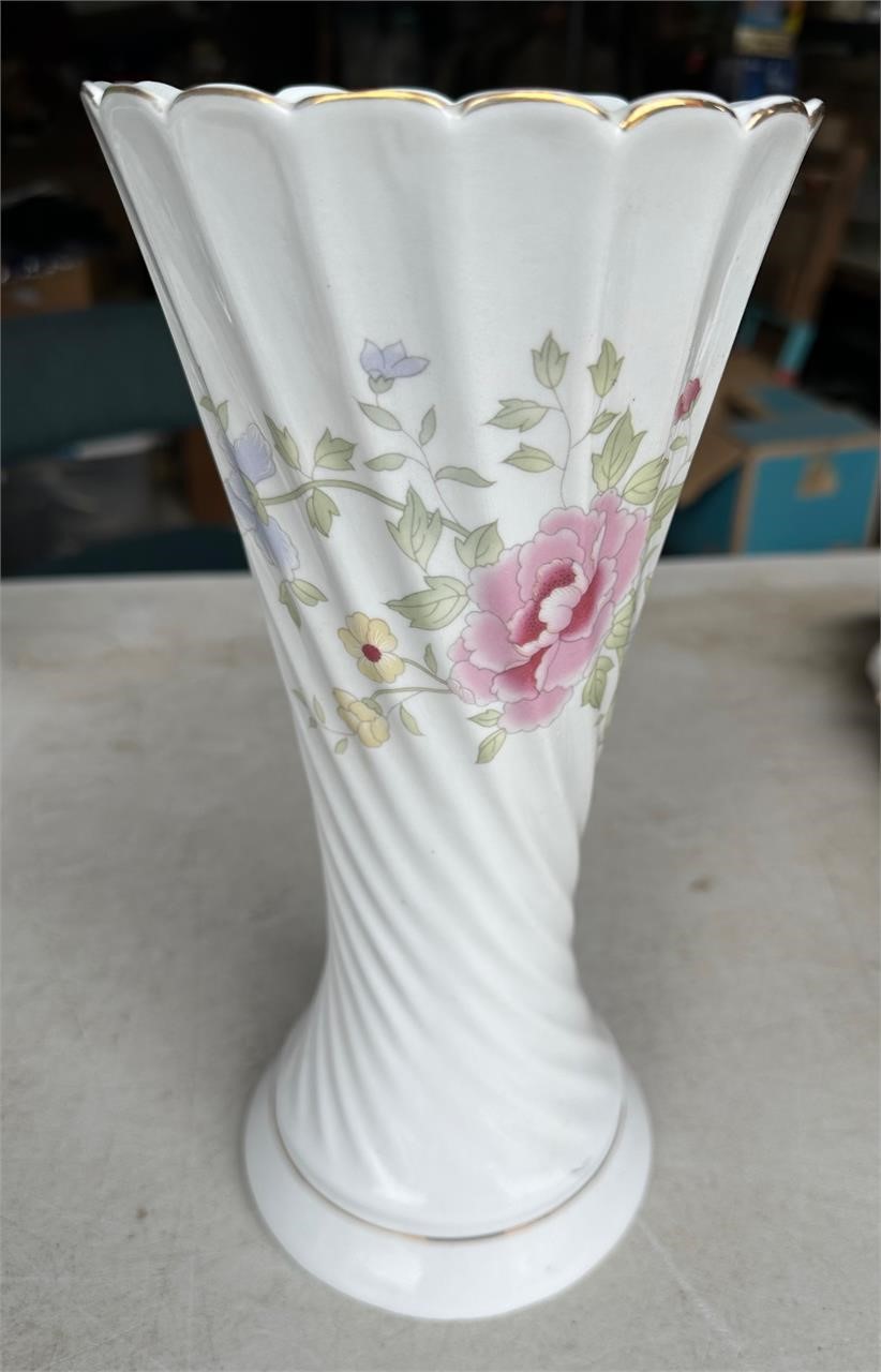 1’ Tall Ceramic Floral Pattern Vase