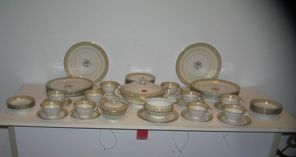 Large 54 piece Czechoslovakian dinnerware set