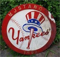 Wood Little League Yankees Sign