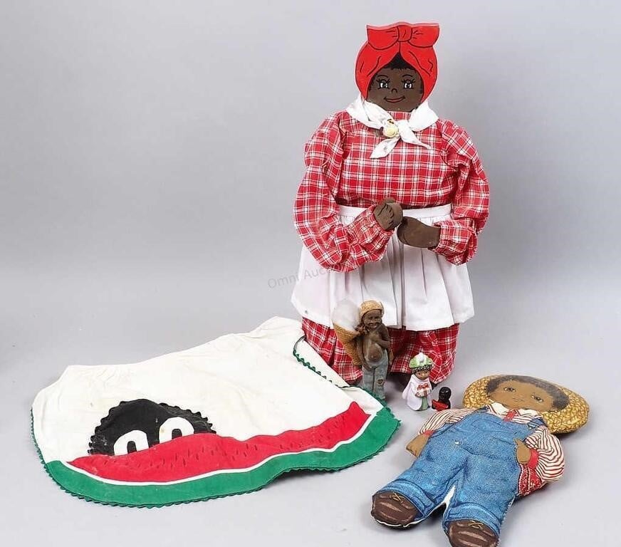 Group of Black Americana Figures and Apron