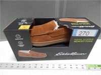 Eddie Bauer Men's slippers size; Medium