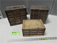 3 Small organizer drawer cabinets with some conten
