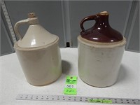 2 Stoneware jugs
