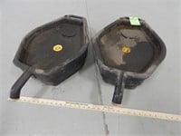 Pair of oil pans