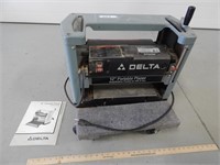 Delta 12" portable planer w/manual; dolly not inc