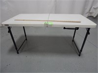 Folding table with adjustable height; 4' x 2'