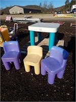 Little Tikes plastic table and 3 chairs