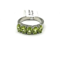 Sterling Silver Natural Peridot (2.25ct) Ring,