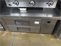 4' REFRIGERATED GRILL STAND