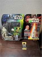 Lot of 2 STAR WARS Action Figurines, New in Box