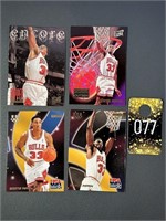 Lot of 4 Scottie Pippen Bulls Basketball Cards