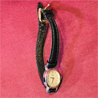 Ladies Timex Wristwatch (Vintage)