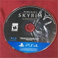 Skyrim Playstation 4 Game Disc (No Case)