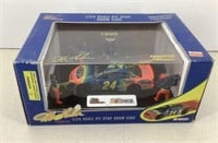 1995 Jeff Gordon diecast car, pit crew 1:24 scale