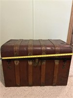 Wooden trunk/chest