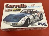 Plastic Model Corvette Open Sportster  MPC 1/25