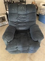 Recliner needs clean small hole in seat 3’4" t