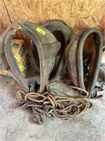 3 horse collars & ropes