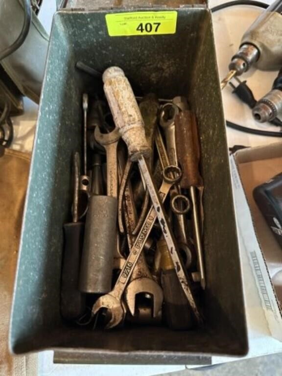 Ammo box w/misc tools