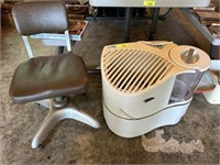Humidifier and chair
