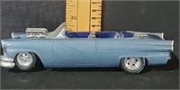 Ford Fairlane model car - missing right side