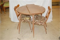 Round Kitchen Table W/ 2 Chairs & Leaf