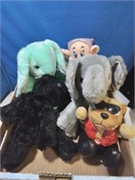 Flat of new plush toys including some Ty