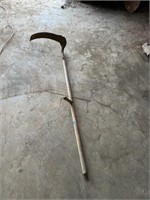 Scythe-18" blade with long wooden handle